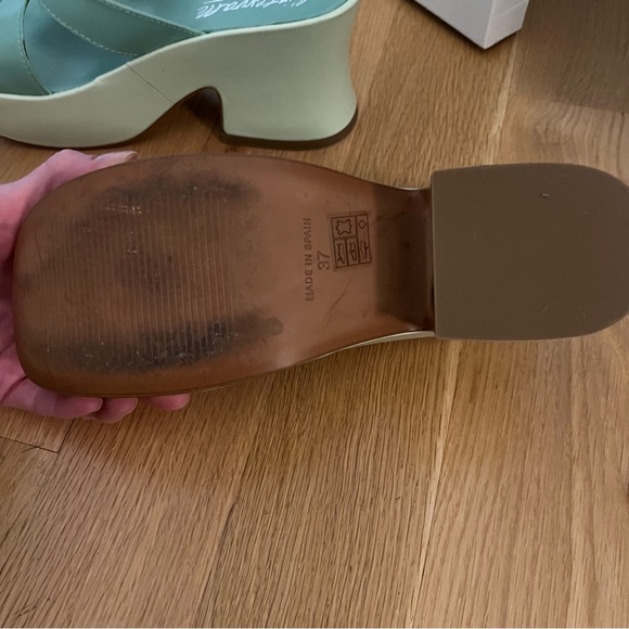 L’intervalle mint leather sandals, size 37 - Picture 9 of 9